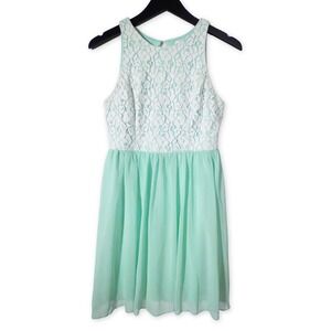 Emerald Sundae Lace Dress Juniors‎ 5 Mint Green Lace Midi Fit Flare Coquette
